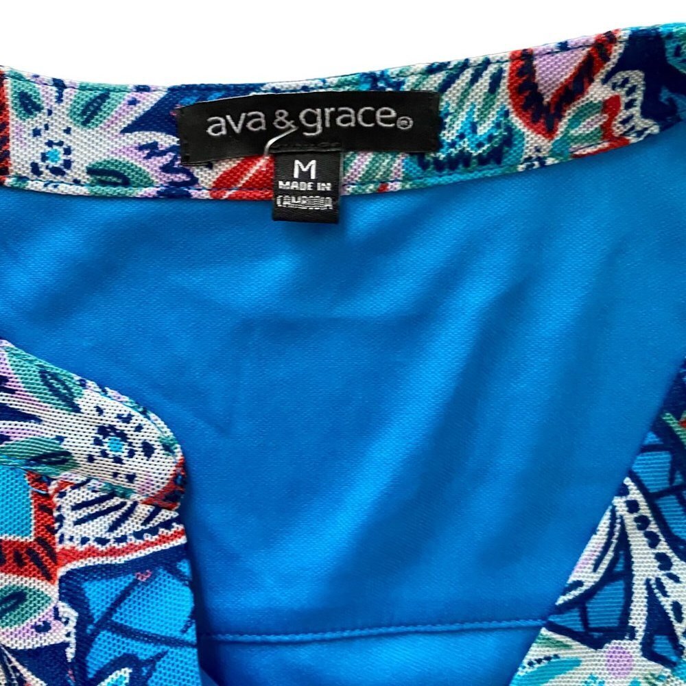 Ava & Grace Short Sleeve Quarter Button Lined Floral Top Women's Medium NEW - Picture 7 of 9